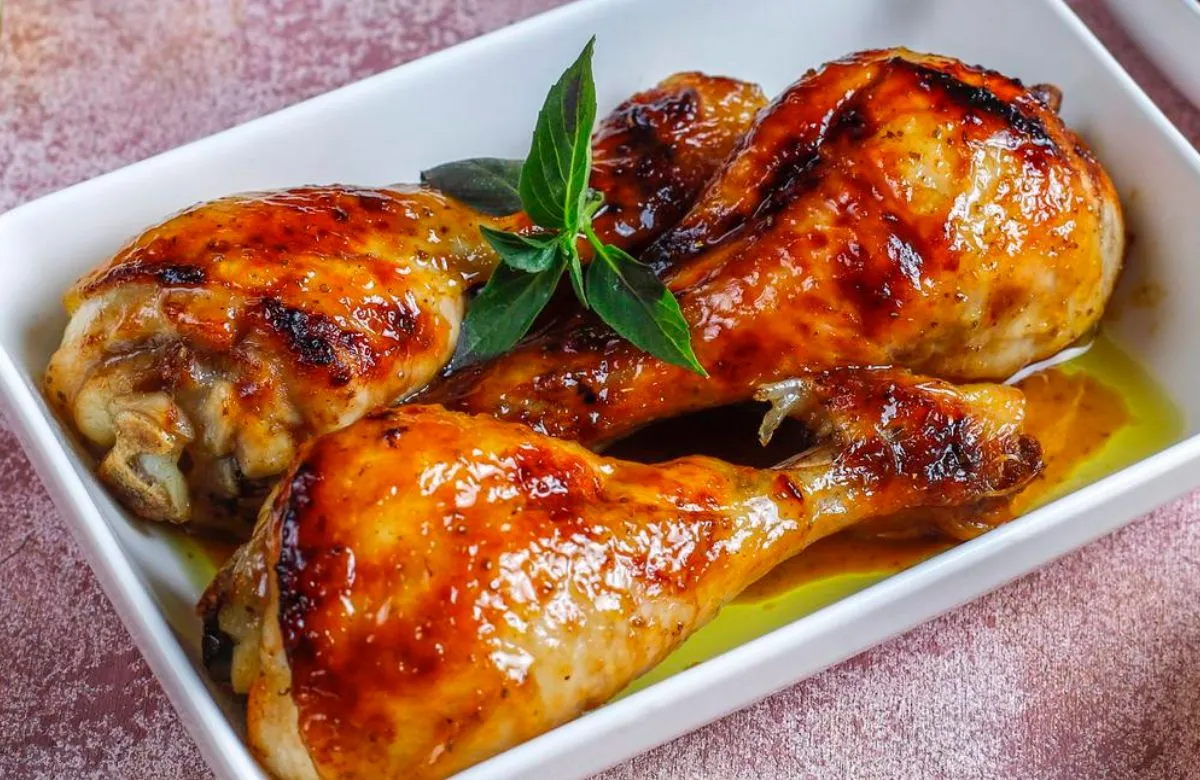 What Keeps Chicken Moist When Baking