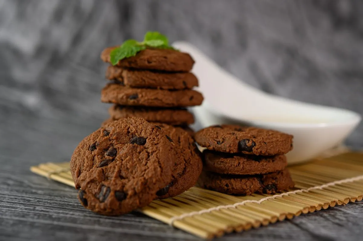 Which ingredient makes cookies chewy 